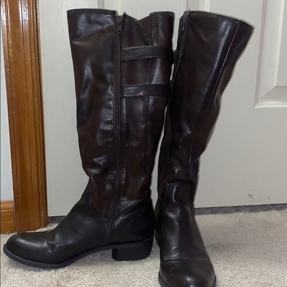Brown Riding Boots - Picture 7 of 8